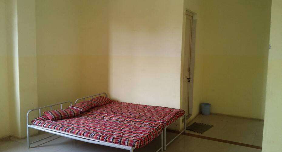 Yatri Nivas Lodging, Afzalpur 5